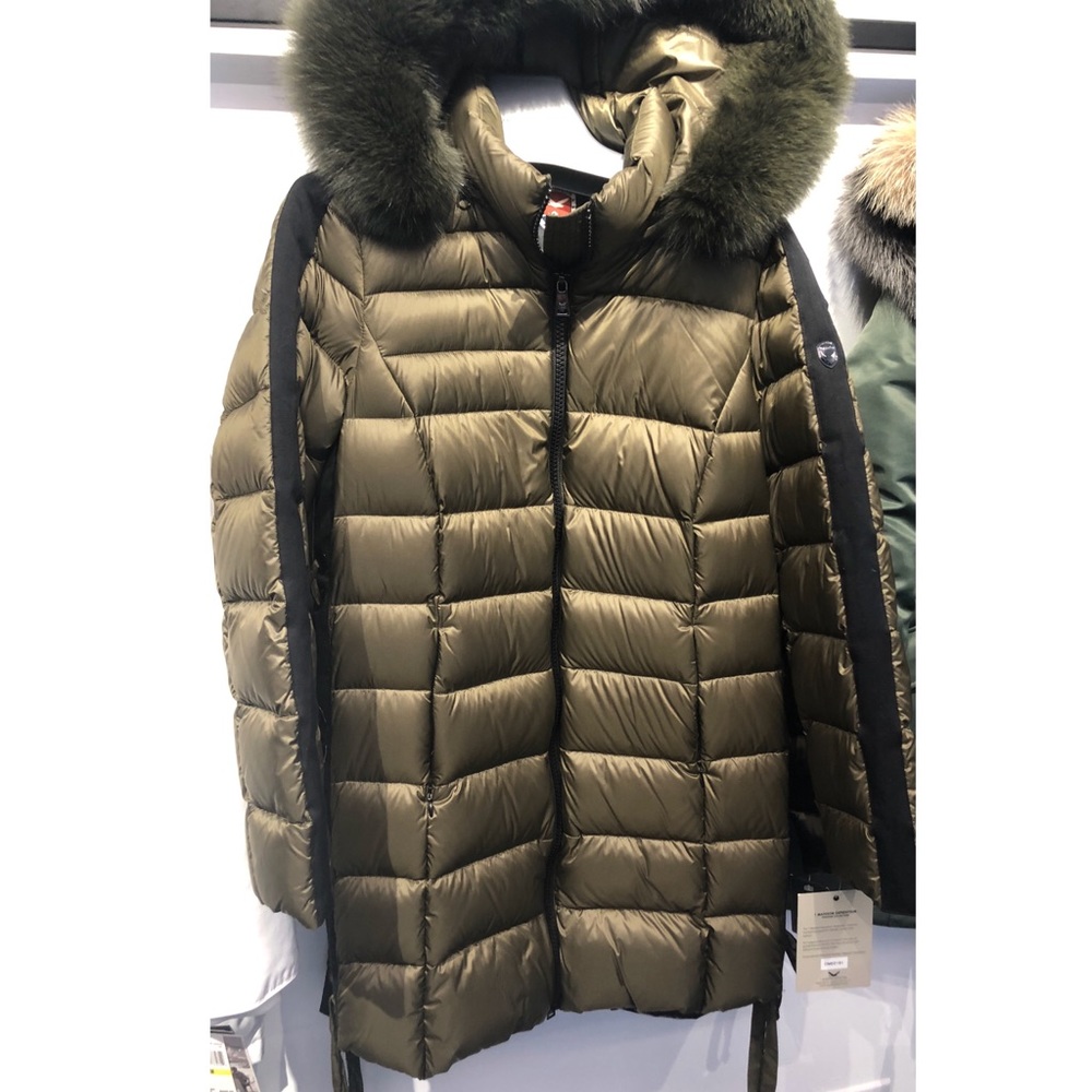 HOST PICK 1 Madison Fox Fur Coat w/ Side Grommet Lace-Up - Picture 5 of 9